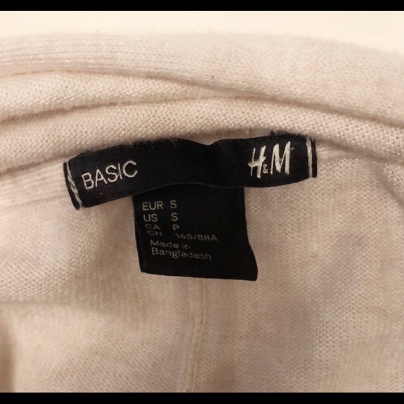 [H&M] - Picture 3 of 3